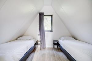 Rietzanger I Cottage met Mooie Inrichting