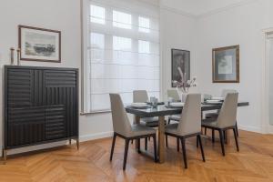 SUPREME Experience Markovitsz-Palat Istoric-Elegant & Spațios