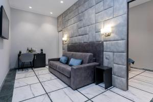 Deluxe Suite with Spa Bath