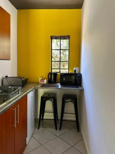 Pass-through Apartments