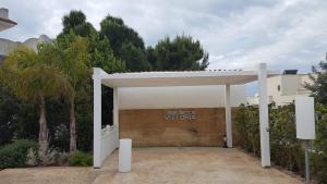 Eos - Scenic Puglia, 2 Bedrooms, Pool, Sea-View Terrace
