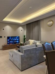 شقة جديدة بتصميم فاخر