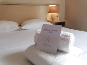 Hôtel Restaurant Bar du Commerce - KB HOTEL GROUP - Tronget