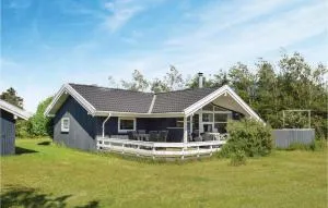 Three-Bedroom Holiday Home In Humble - Nyby