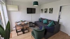 Seaside Chalet Retreat in Sidmouth - Salcombe Regis