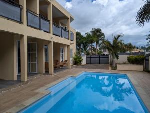 Martello Apartments 3 Min Walking distance from Beach