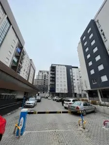 ESS Apartment, Best Location with Parking! - Dragash
