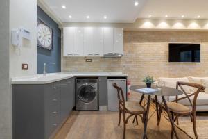 Artemis - Luxenia Suites