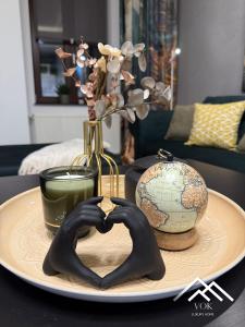 VOK Luxury Home I Tropical Living