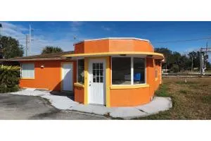 OYO Budget Inn Bartow - بارتو