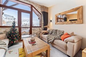 Chalet Neva - luxury chalet with sauna by Avoriaz Chalets