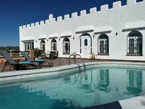 Casa Fuente del Andaluz - Urrácal