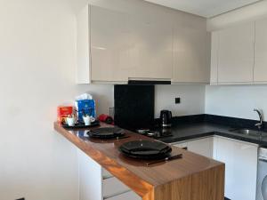 Emplacement Central & Lumineux au Coeur De Casablanca Près Du Tramway 1 minute du Bd Abdelmoumen Maarif et 5 Minutes de Bab Marrakech et Centre Ville