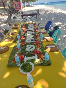 Enas cottages in Pamilacan IsLand