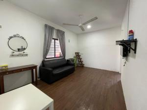 Laman Hanaz - Homestay Aufa