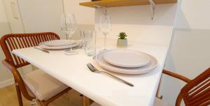 A Lombre des Pins, Appartement neuf, élégant, Parking gratuit, Netflix, au calme à 100m de locéan