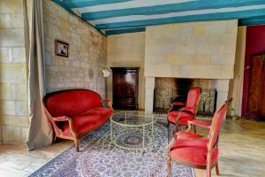 Villas Manoir de Rousse 320 m2 en campagne Piscine Wifi Jardins : photos des chambres