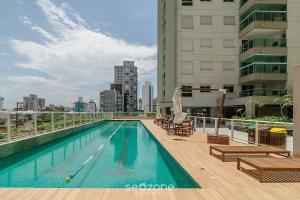 Condomínio a beira-mar c piscina - SHC