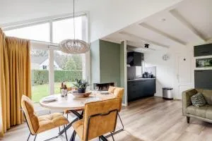 Blauwreiger I Geniet in dit Moderne Huisje - Zwiggelte