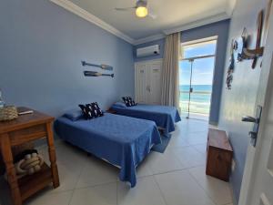 PITANGUEIRAS - FRENTE MAR - 3 SUÍTES - SERVIÇO De PRAIA - COM GARAGEM