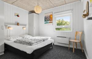 Gorgeous Home In Ebeltoft With Sauna