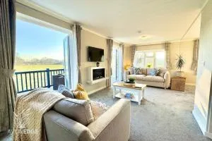 Avon Edge - Lodge One - Weston on Avon