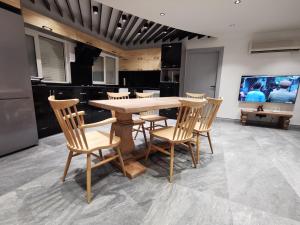 RED PREMIUM VIP CUSTOM DESIGN VILLA WITH TURKISH BBQ+PRVT SWMG POOL