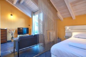 Italianway - Tra le Torri