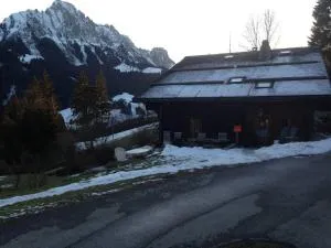 The Alps Wonder Chalet - Rougemont
