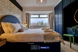 Large 4 BDR Home By Tranquil Ventures Short Lets & Serviced Accommodation Headington With Free Parking