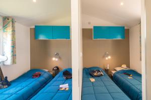 Campings Camping Les Carolins : photos des chambres