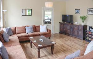 Gorgeous Home In Diever With Wifi