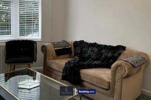 Modern 3 Bedroom House By Tranquil Ventures Short Lets & Serviced Accommodation Botley With Free Parking