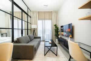 Comfort 1 bdr apartment in Dubai Hills near Park - 4-star hotels in Dubai