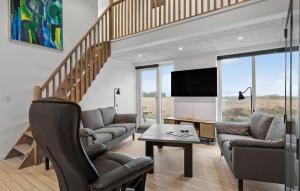 Beautiful Home In Ulfborg With Sauna