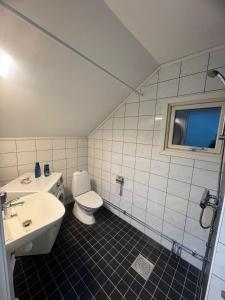 Big Workers House Near Volvo 15 beds