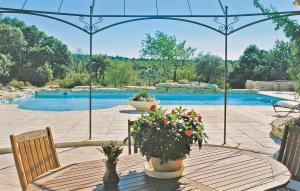 3 Bedroom Gorgeous Home In Venasque