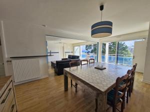 Appartements Le Trez-, vue mer imprenable : photos des chambres