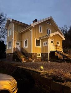 Workers Home Near Volvo