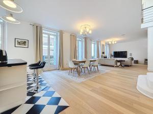 Intuition Duplex 4lits 3"Palais 200m2