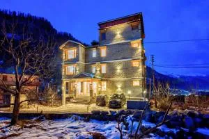 The Zima Resort Centrally Heated - Tāndi