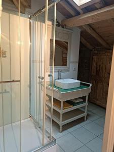 Maisons d'hotes Le Jardin Des Cedres : photos des chambres