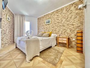 Torres de Yomely - M1F