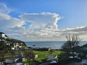 Pet Friendly Sea view Villa Millendreath Looe - East Looe