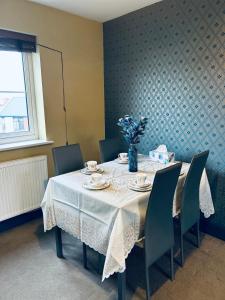 Wonderful two bedroom house in Bicester