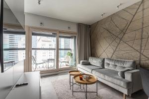 P&O Apartments Mennica Residence VI