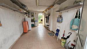 Maisons de vacances Maison avec 3 chambres et jardin : photos des chambres