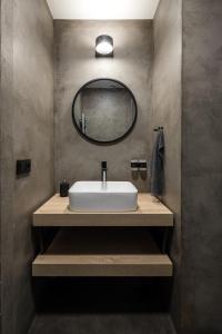 Ocean Breeze Apartment