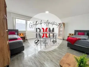 Serviceroom24 - Apartment 1 in Gladbeck WLAN - Smart-TV - 24-7 Check-in und Küche - Bottrop-Kirchhellen