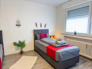 Serviceroom24 - Apartment 1 in Gladbeck WLAN - Smart-TV - 24-7 Check-in und Küche